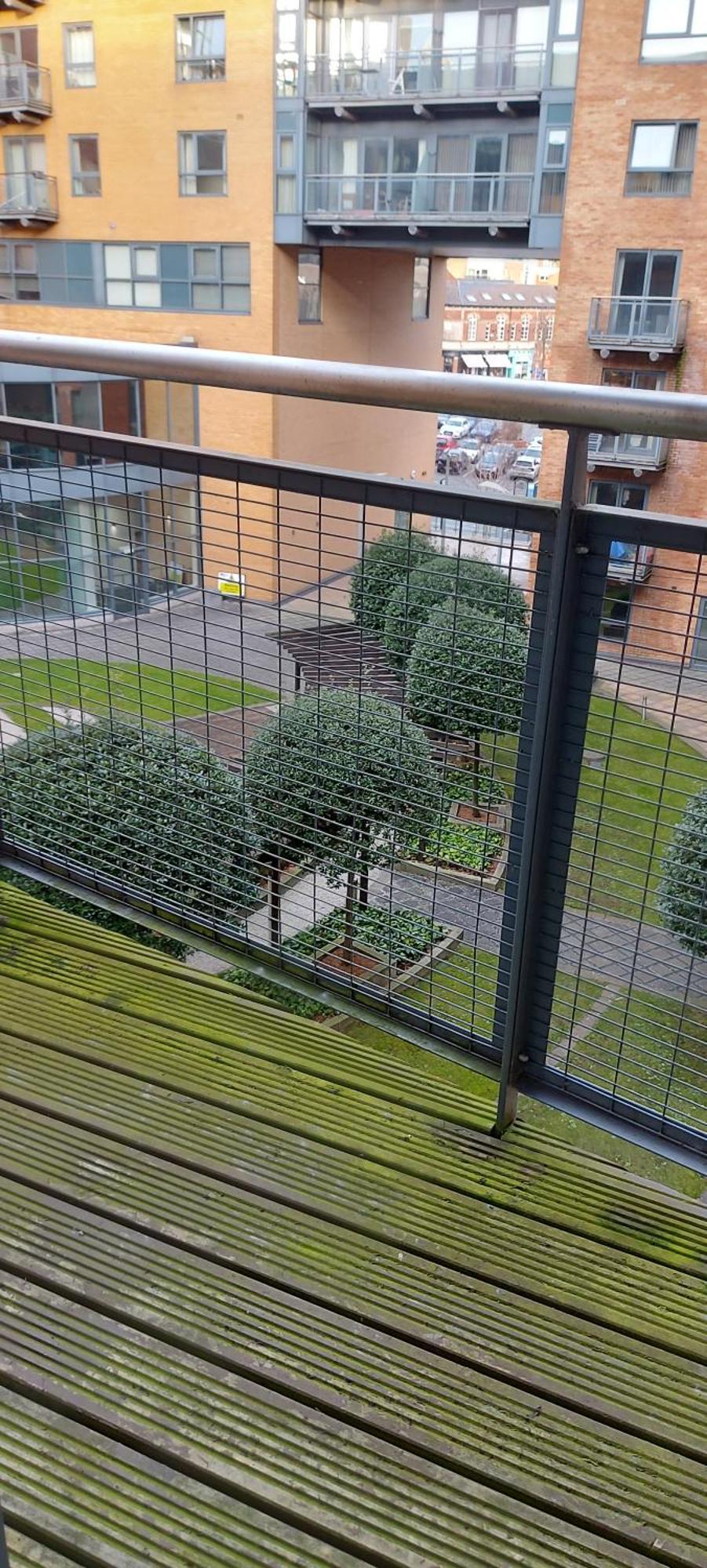 City Apartment In Great Location With A Balcony & Parking Possible - West One Sheffield Exteriér fotografie